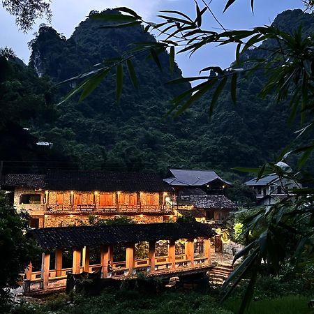 Tày Homestay Làng Đá Cổ Khuổi Ky- Bản Giốc Cao Bang Exterior foto