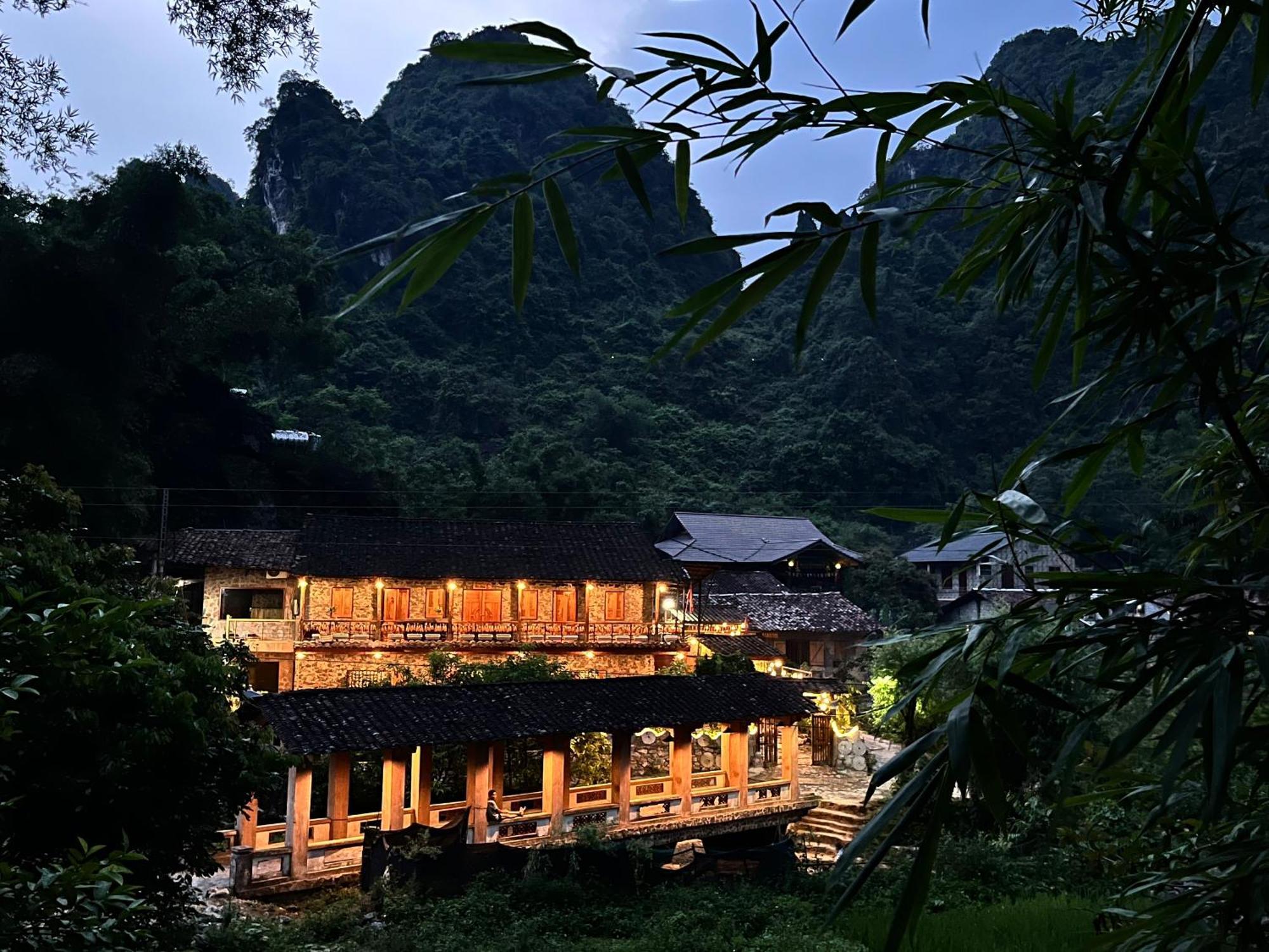 Tày Homestay Làng Đá Cổ Khuổi Ky- Bản Giốc Cao Bang Exterior foto